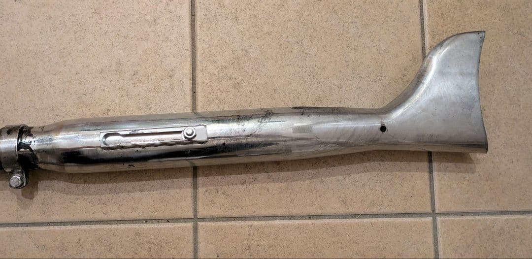 ショベルヘッド　アップスイープマフラー　フィッシュテールサイレンサー