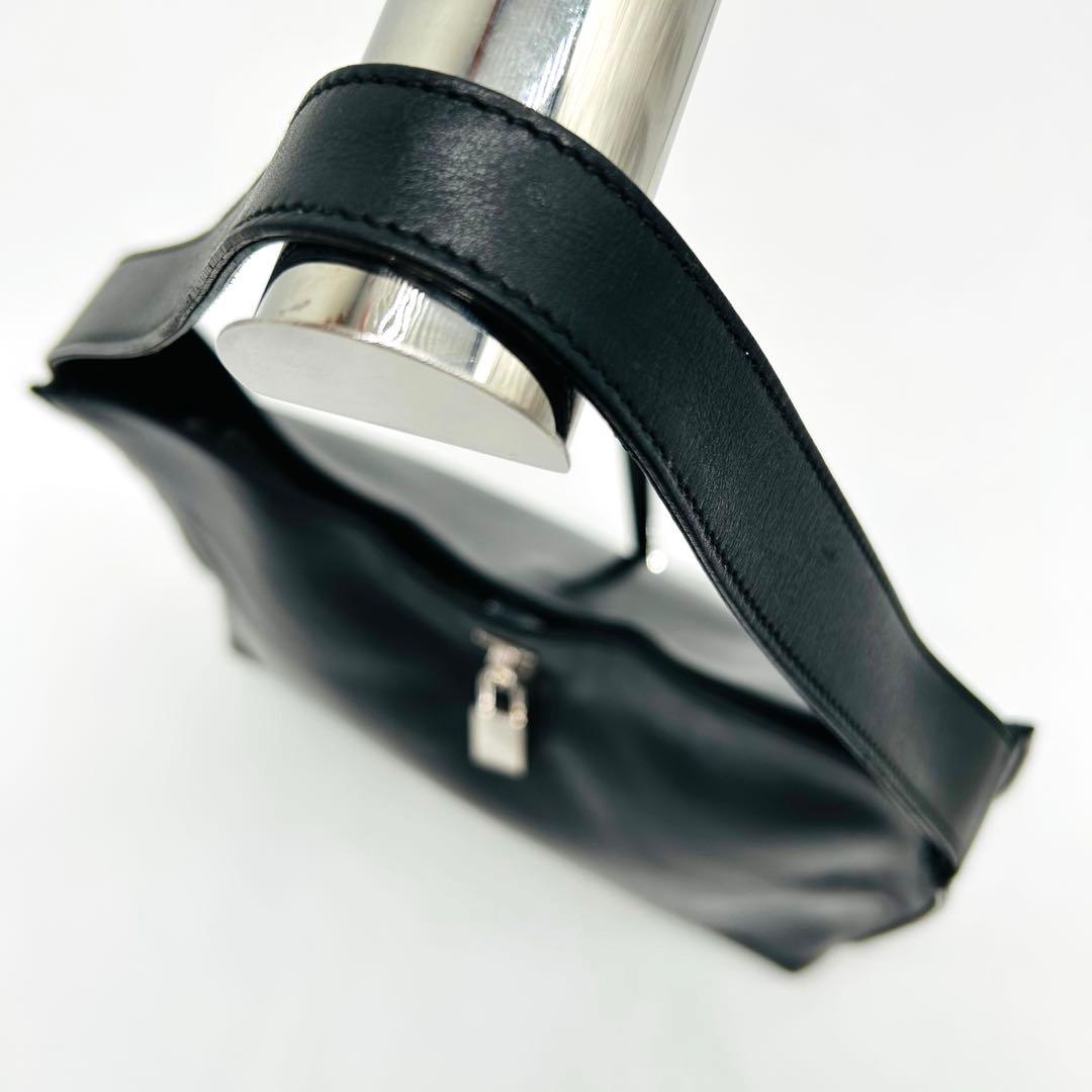 【美品】グッチ ワンショルダー バッグ 南京錠 シルバー金具 レザー 黒