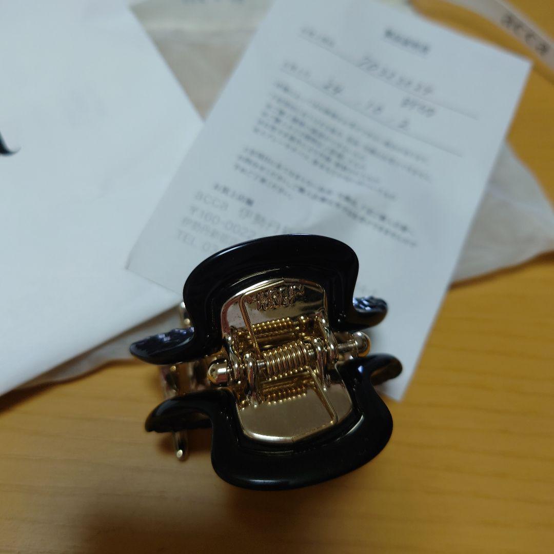 acca ヘアクリップ 黒/ゴールド