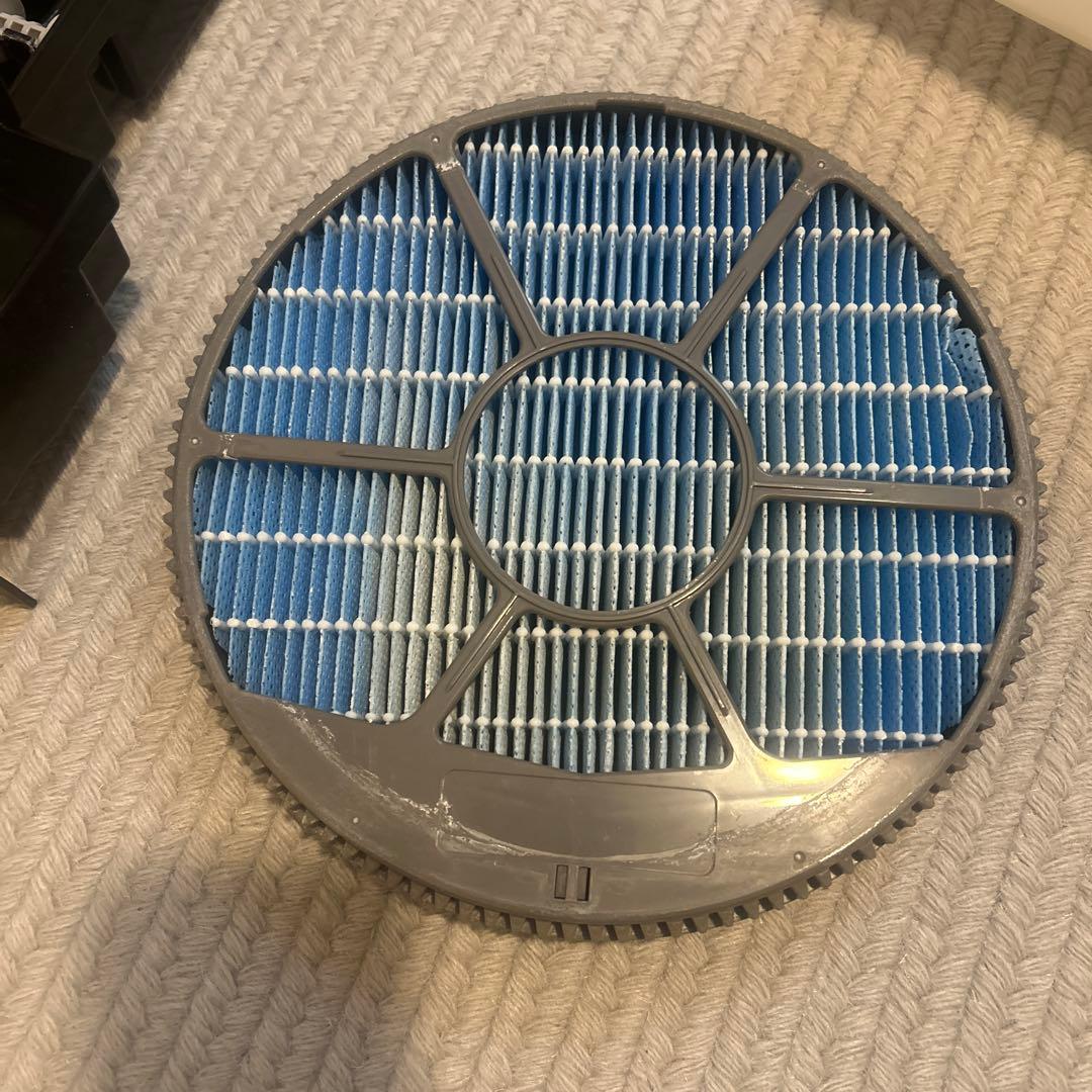 シャープ 除加湿空気清浄機 KC-HD70-W 2020年製 SHARP