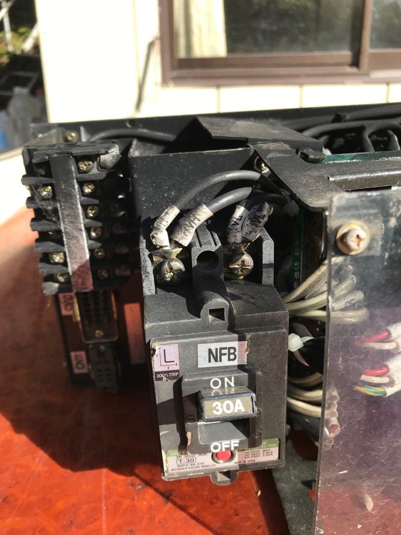 電源ユニット OKUMA BDU-??A RUSHLESS SERVOMOTR DRIVE