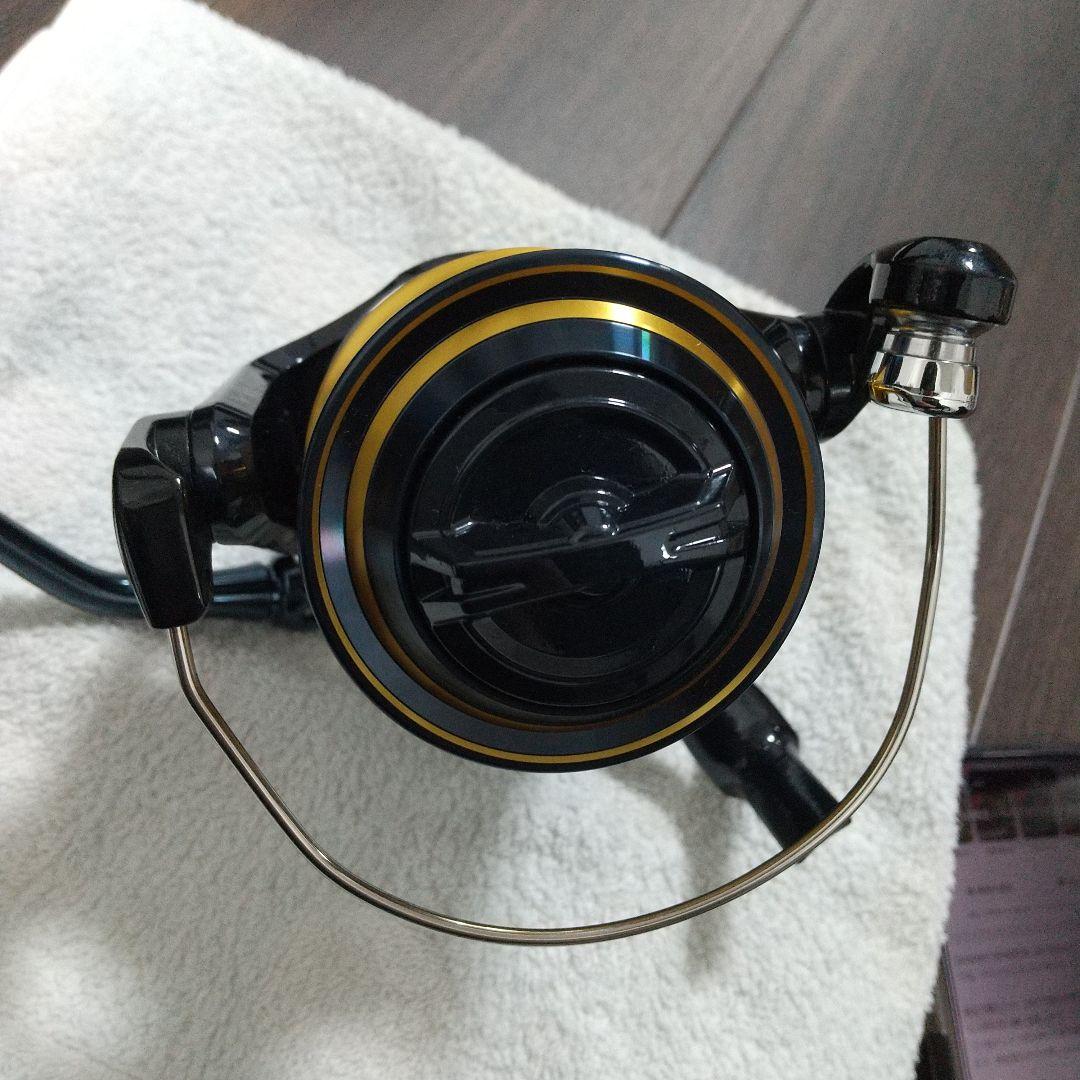 ほぼ新品　シマノ　21スフェロス　SHIMANO SPHEROS 8000HG