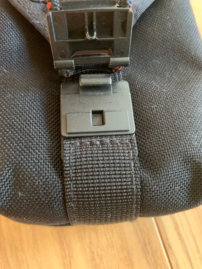 ブリーフィングBRIEFING コンパクトポーチ ブラック