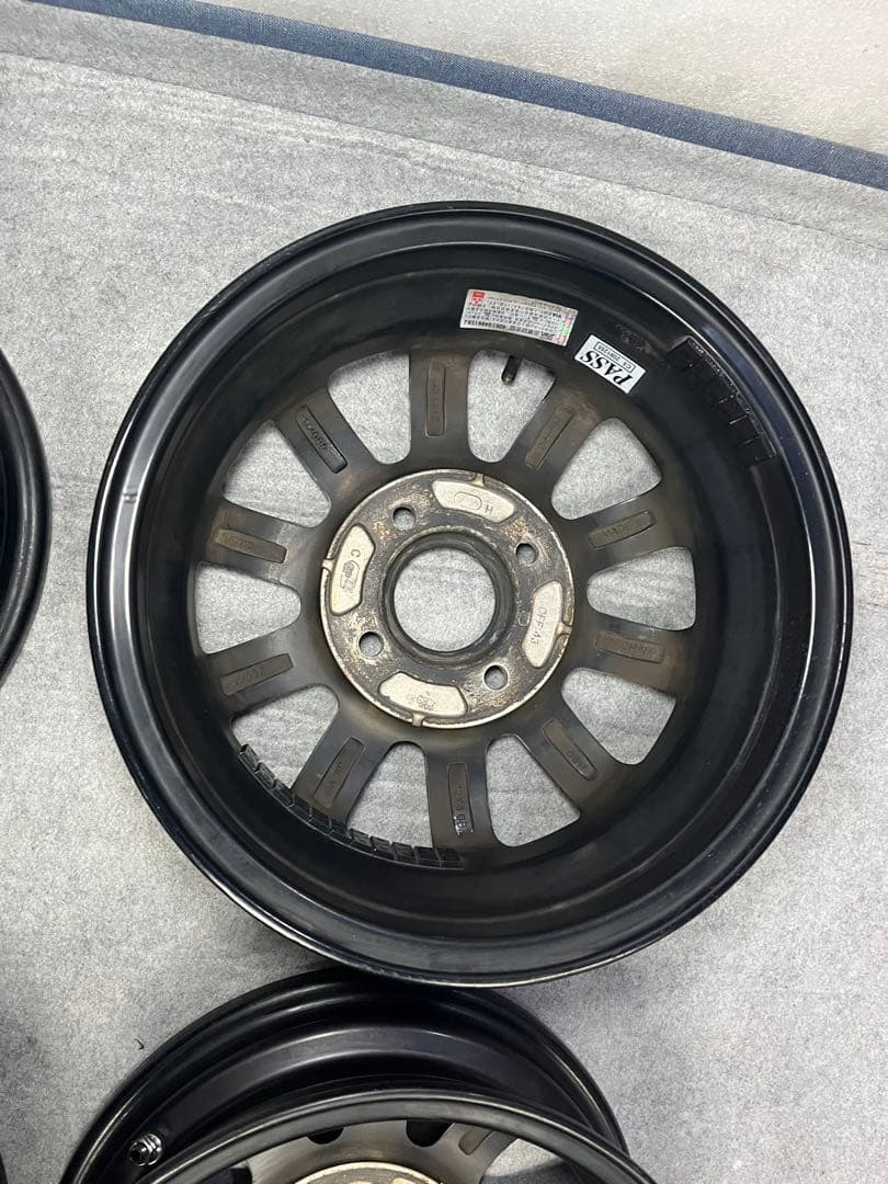 ドゥオール　フェニーチェ　RX1 12inch 4本 軽バン用。