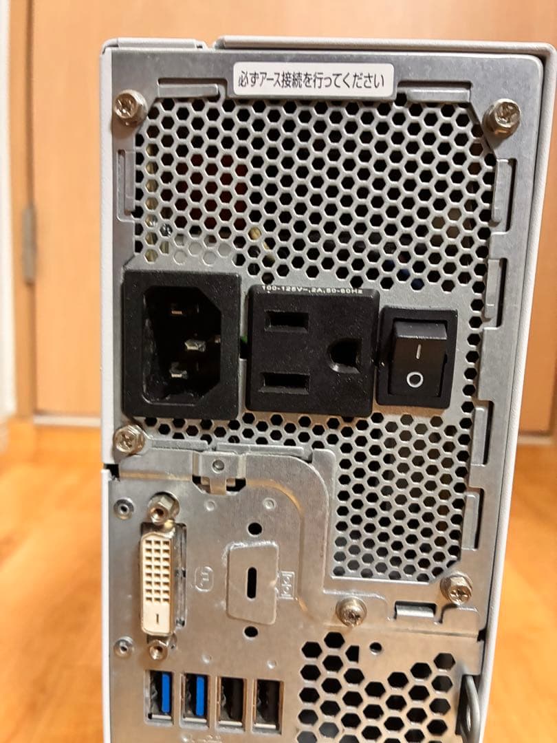 富士通 ESPRIMO FMVD3802LP　D588/TXi5 8500