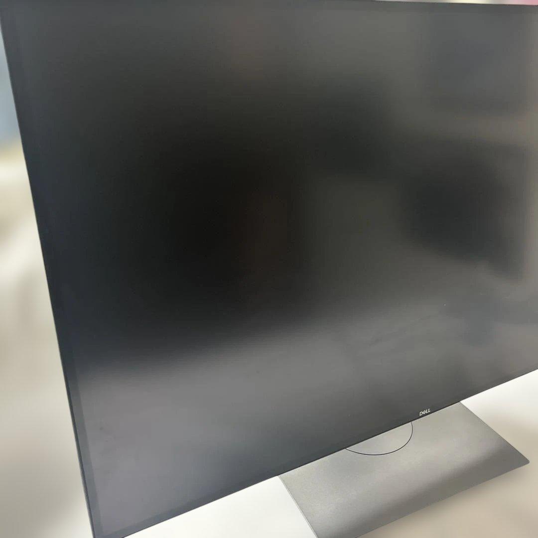 Dell U2720QM 27インチ 4K モニター