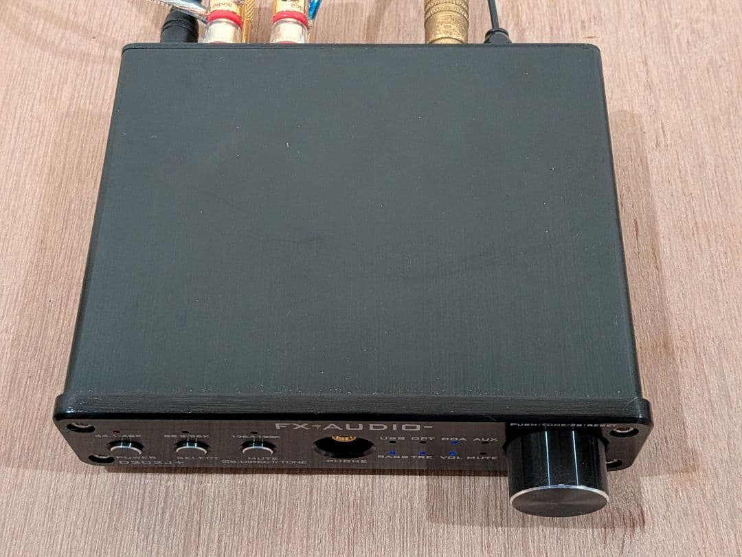 FX-AUDIO D302J+　DAC搭載プリメインアンプ　電源アダプター付き！