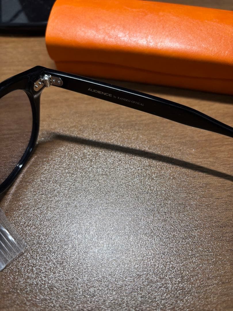 金子眼鏡　AUS-042 BK ブラック サングラス ウェリントン型　新品