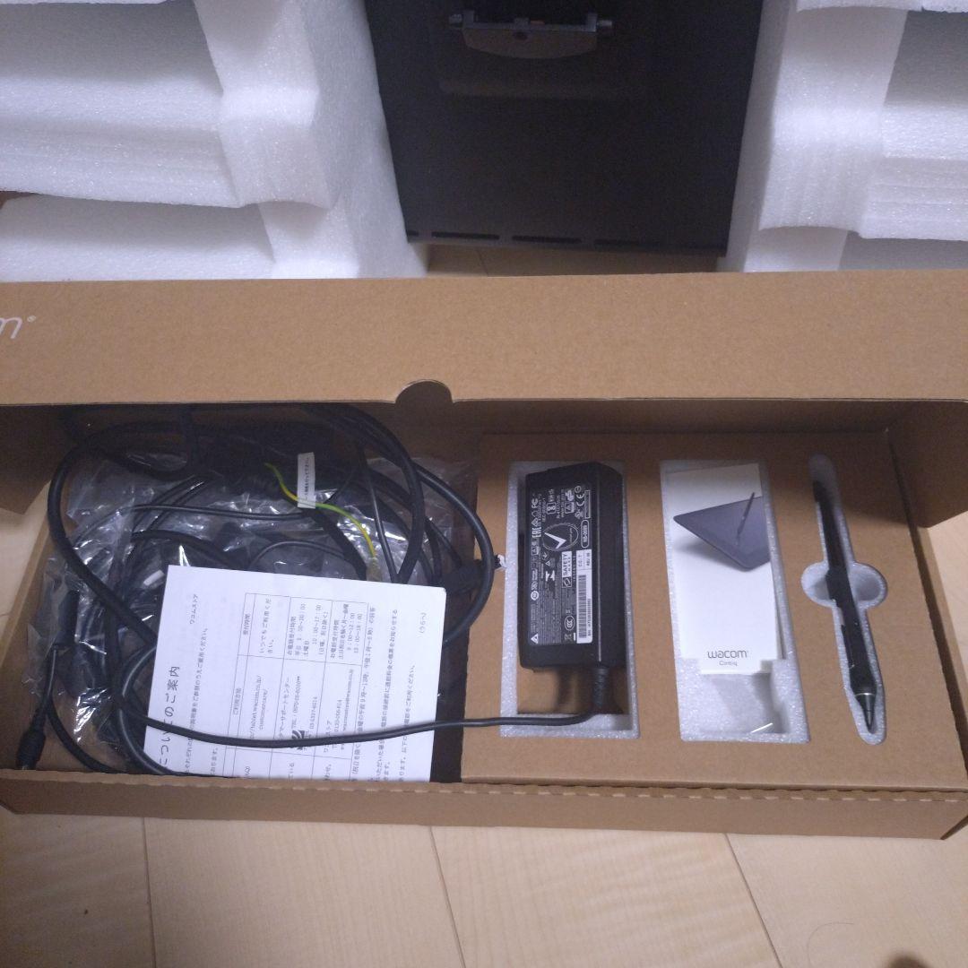 Wacom 液晶タブレット 本体