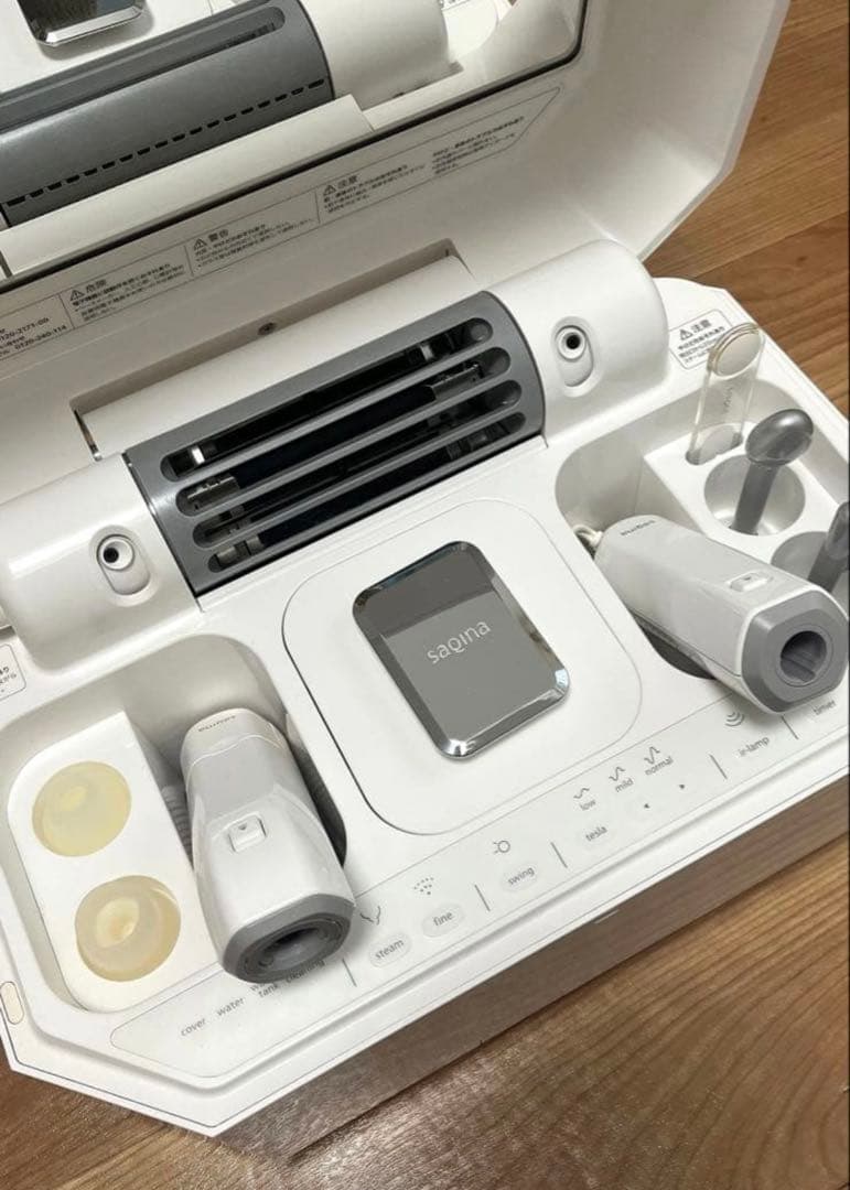 saqina 美顔器 スチーム機能付き ホワイト