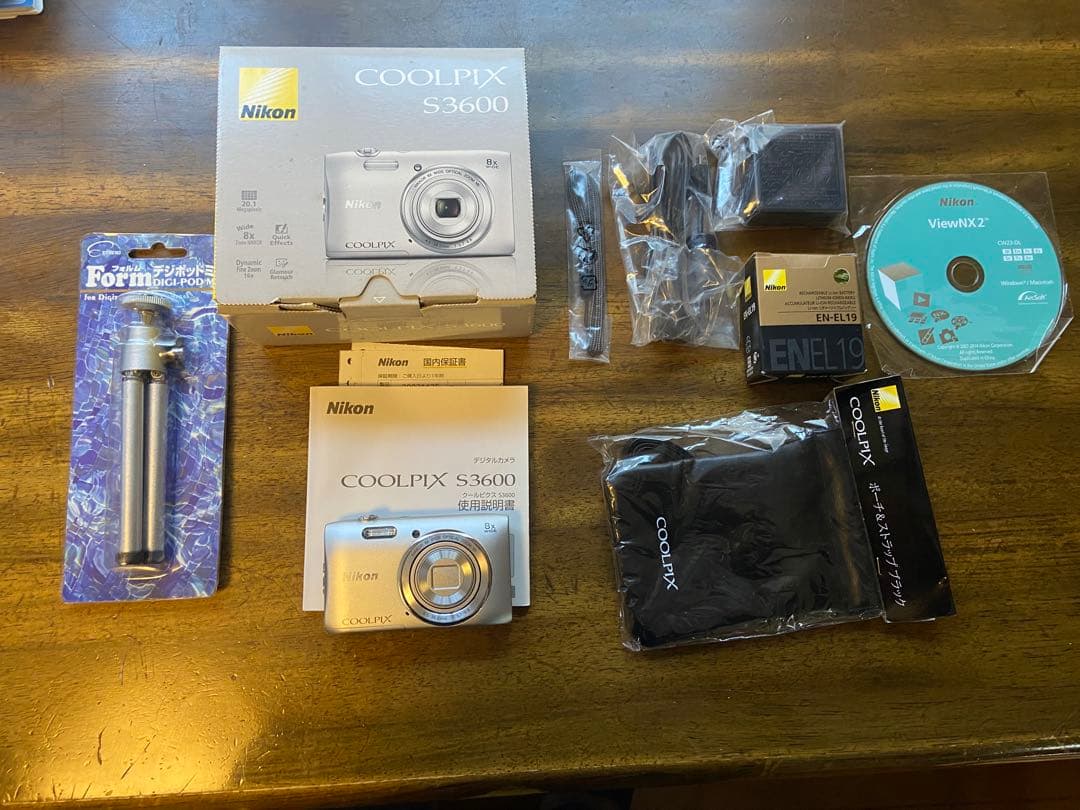 Nikon COOLPIX S3600 コンパクトデジタルカメラ