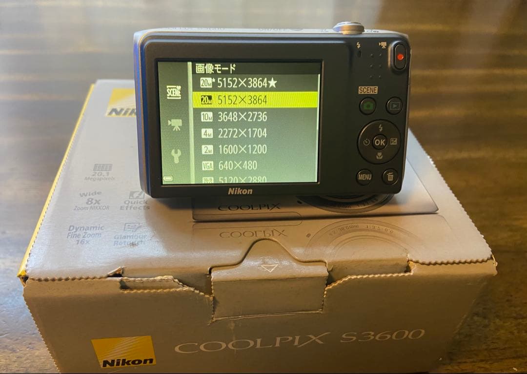 Nikon COOLPIX S3600 コンパクトデジタルカメラ