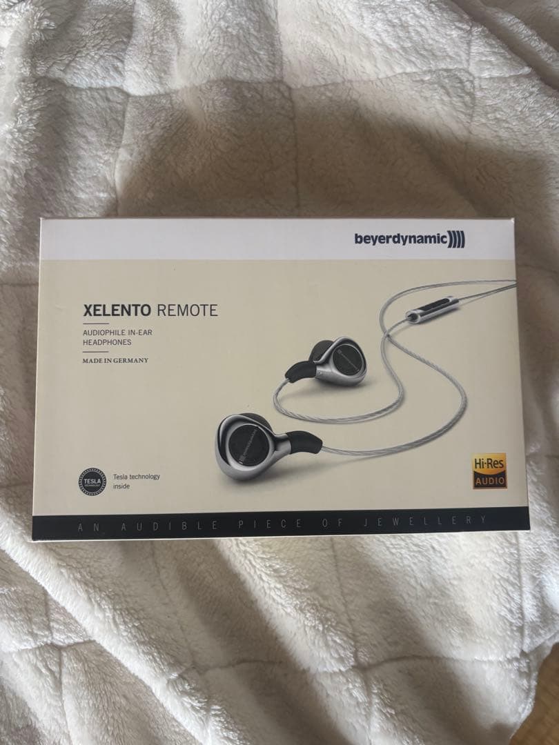 イッシー専用　XELENTO remote 有線イヤホン