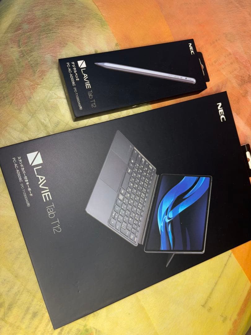 【値下げしました！】　NEC LAVIE Tab T12 T1295 DAS