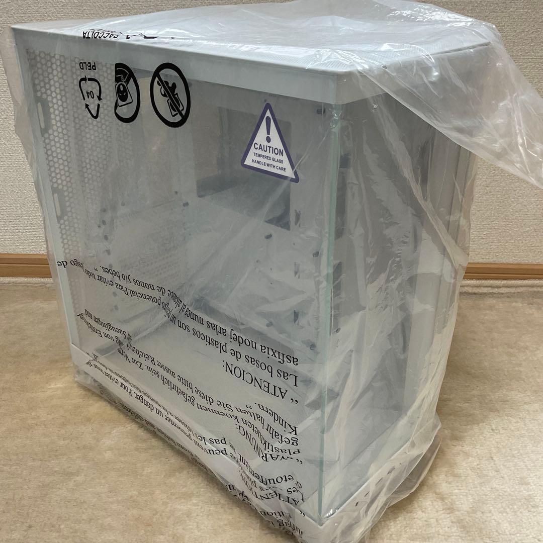 【美品】NZXT H6 Flow CC-H61FW-01 （ホワイト）