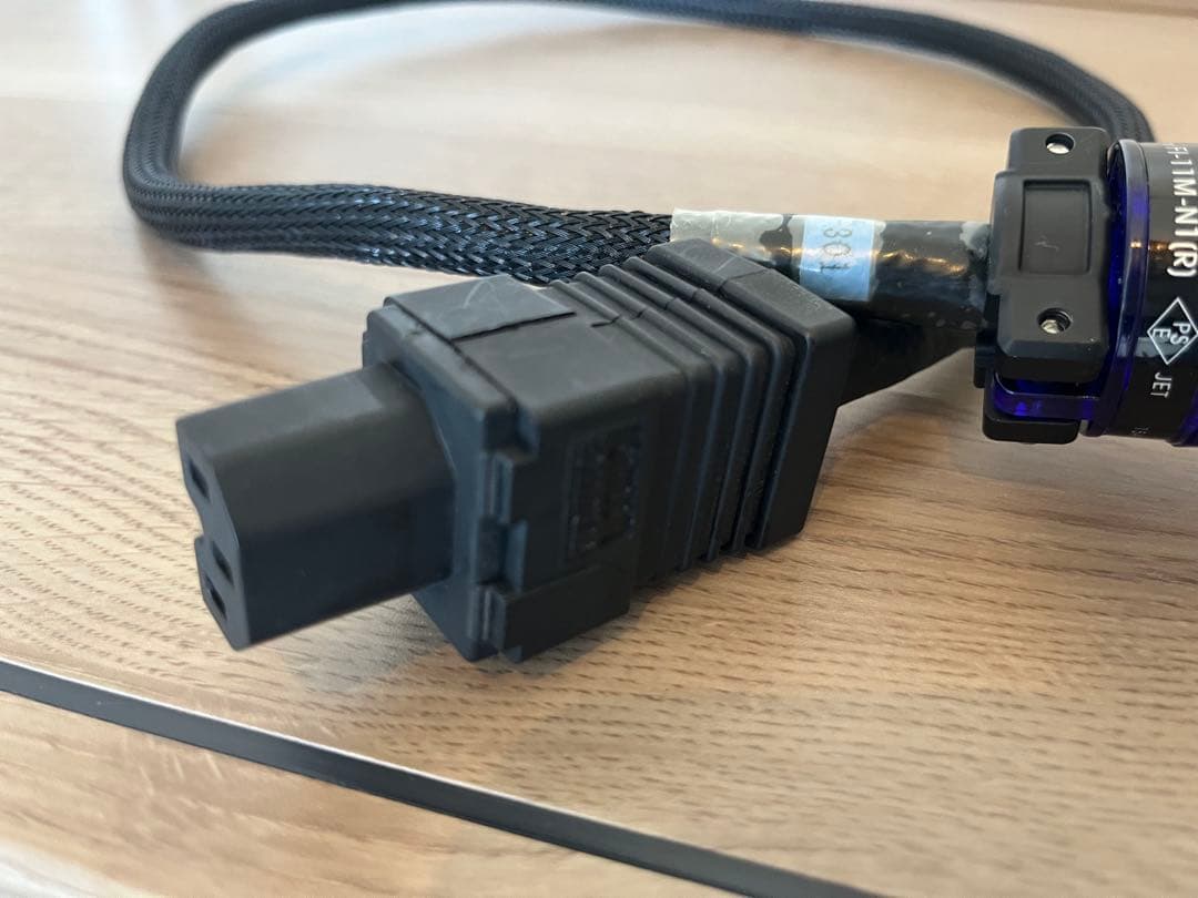 BellTech ベルテック電源ケーブルAC-301 　0.8m弱