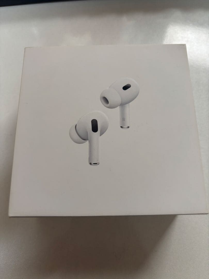 Apple AirPods Pro 第2世代(ケース付)