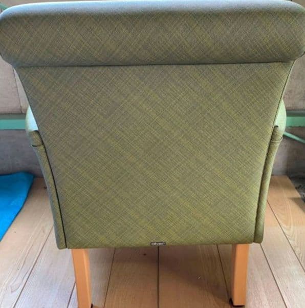 【タイムセール】Oliver1人掛けソファ　ナチュラルグリーン　シングルソファ