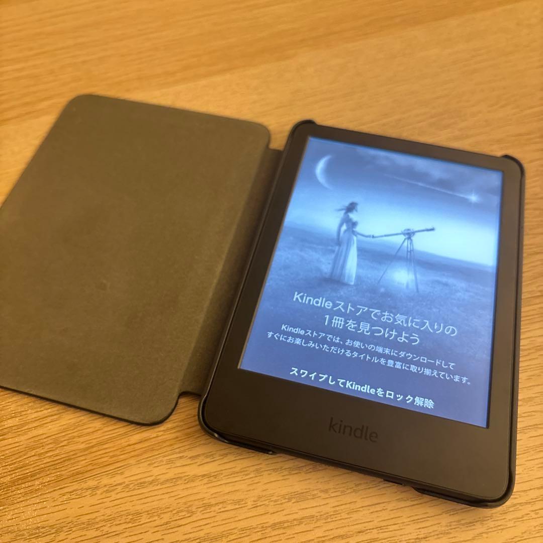 Kindle (第11世代) 専用カバー付き