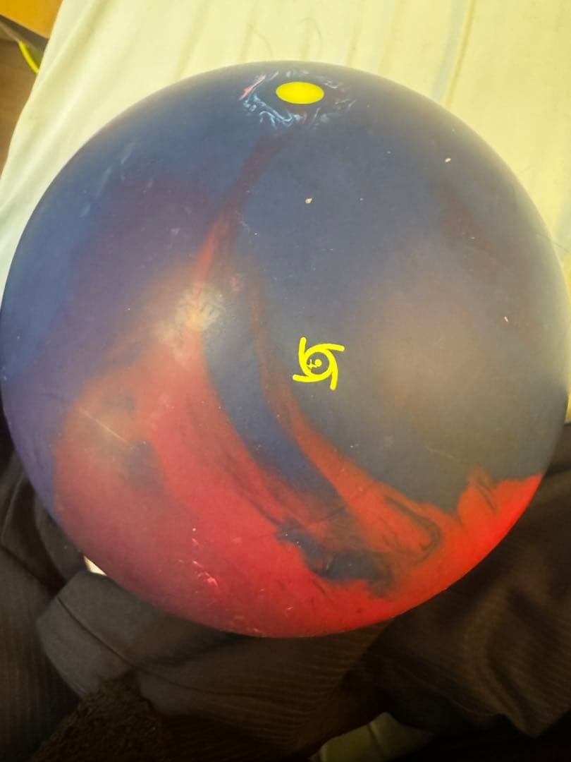 STORM PHASE II ボウリングボール 15ポンド