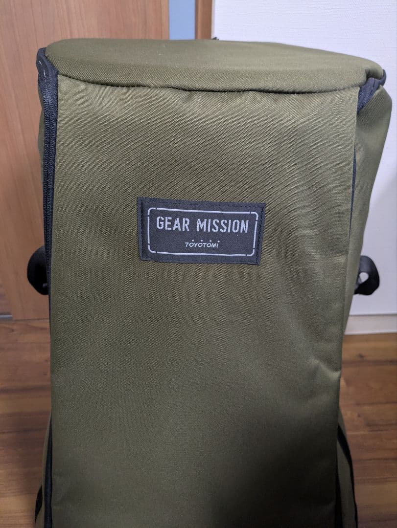 TOYOTMI ストーブ KS-6700(W) ホワイト 専用キャリーケース付き