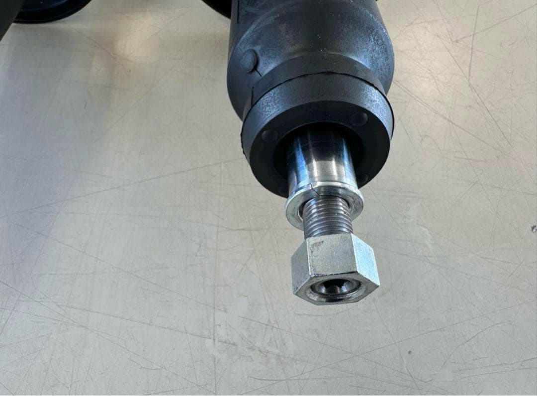 新車外し!エブリィワゴン/DA17W 純正ショックアブソーバー