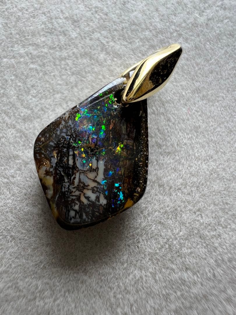 ウッドオパール　ペンダントトップ