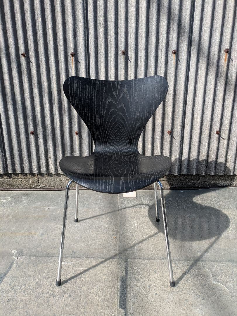 フリッツハンセン　アルネヤコブセン　SERIES 7　セブンチェア　北欧　展示品