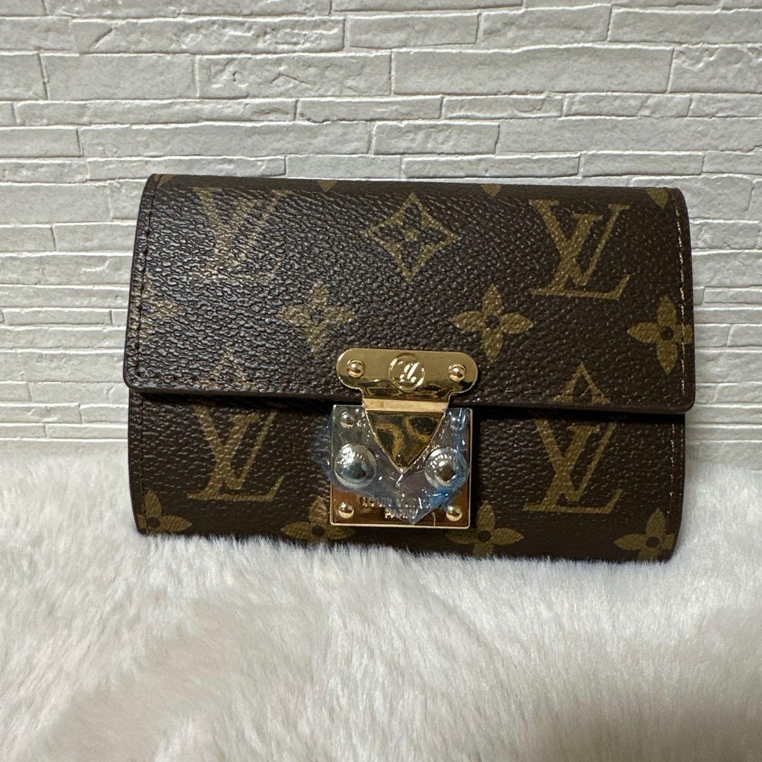 ルイヴィトンモノグラム ノベルティケース