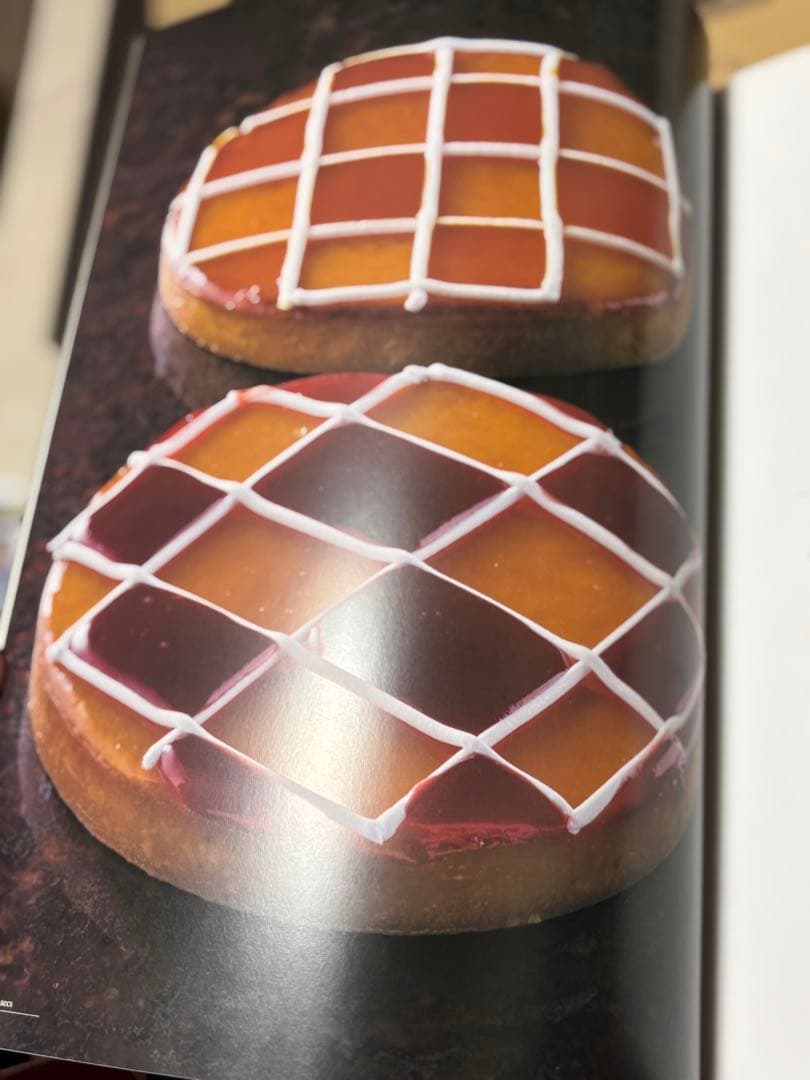 パティシエ　トラディションエイノヴァシオン 5巻set＋基本生地本　菓子レシピ本