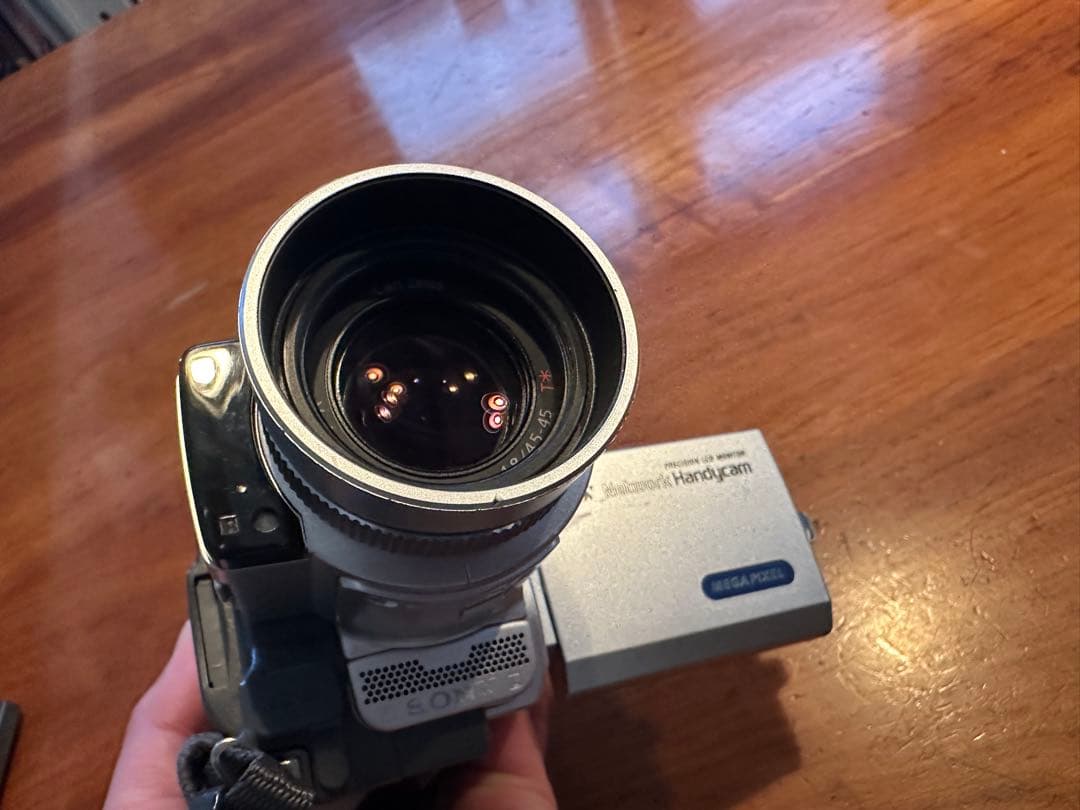 SONY デジタルビデオカメラ ハンディカム　 DCR-TRV70K