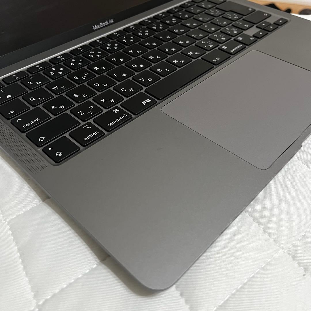 MacBook本体 Apple MacBook Air 8GB 256GB