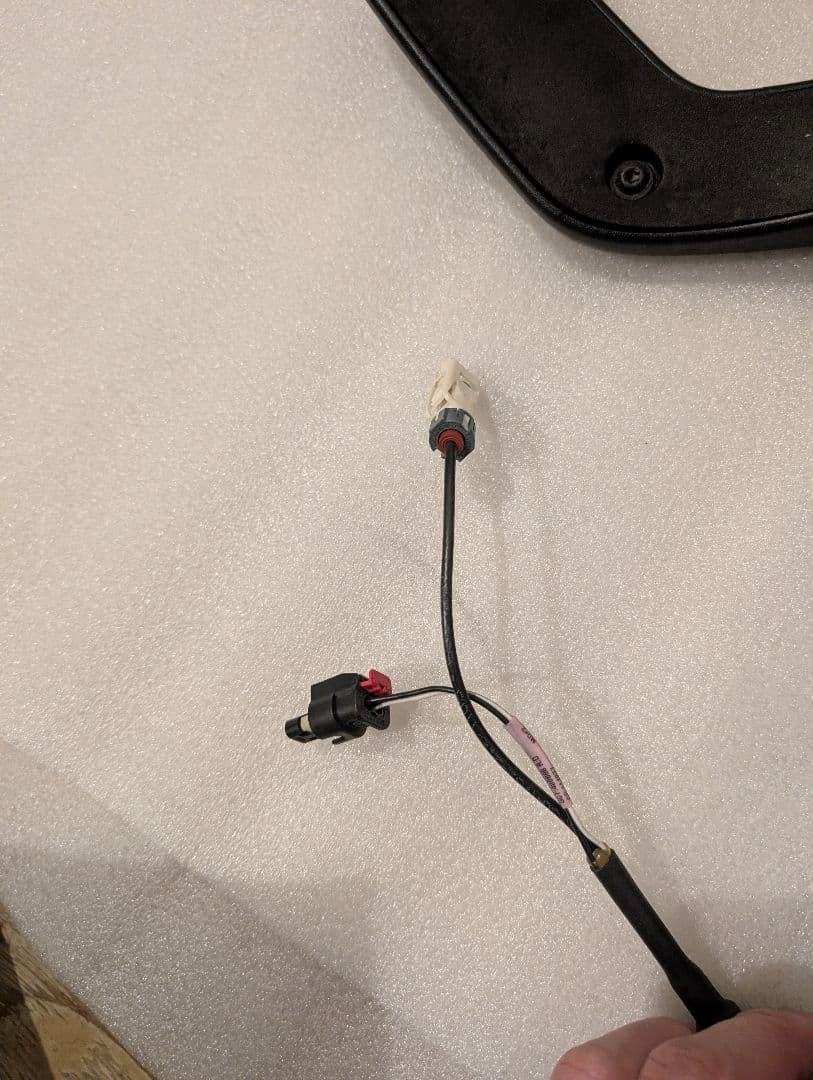 JEEP　ラングラー　背面タイヤ　ブラケット