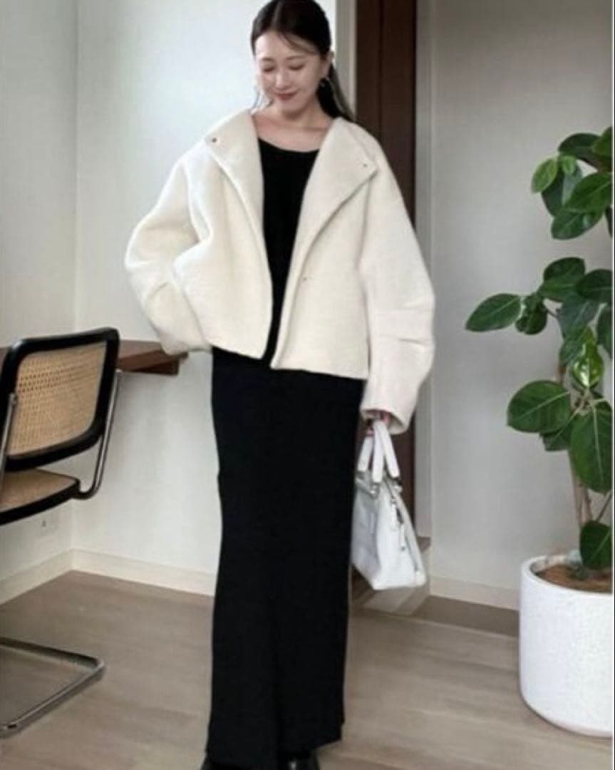 新品タグ付き　今季　ラグナムーン　ボアブルゾン　ボアジャケット