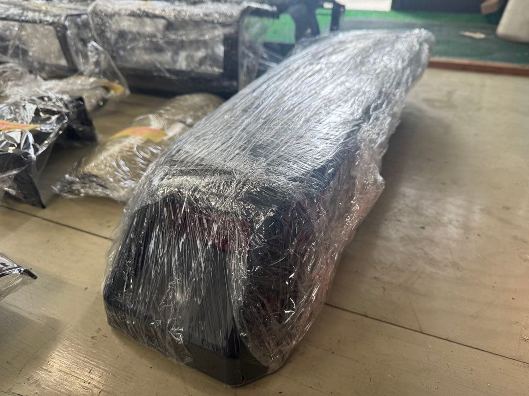 ランクル70 再再販 GDJ76W 純正リアバンパーセット