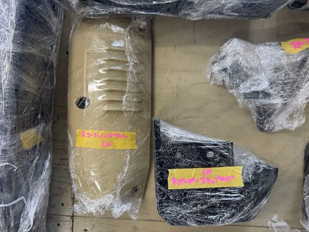 ランクル70 再再販 GDJ76W 純正リアバンパーセット