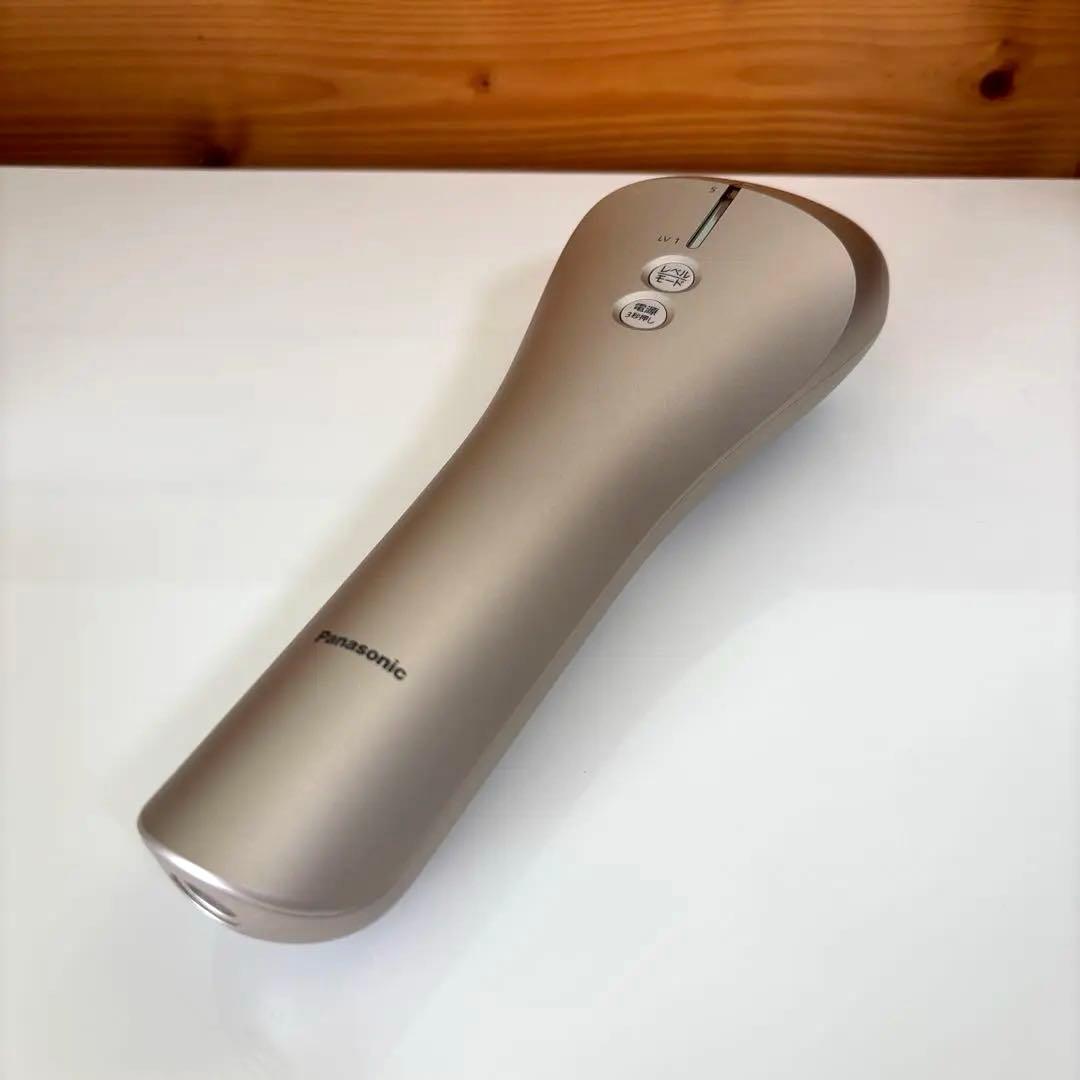 【ほぼ未使用】Panasonic 光エステ ES-WP98 脱毛器