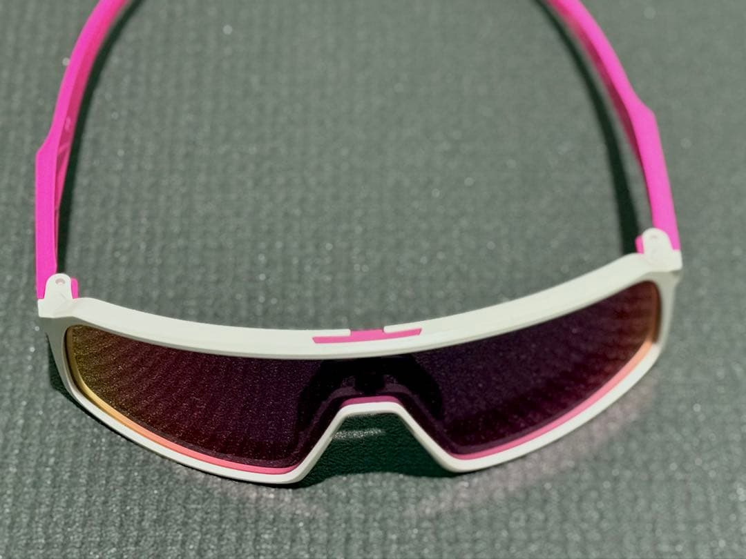 【週末お値下げ中】Oakley sutro オークリー スートロ
