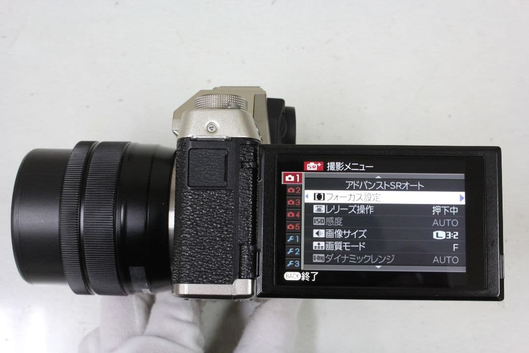 フジフイルム / FUJIFILM X-T100 レンズキット　動作確認済