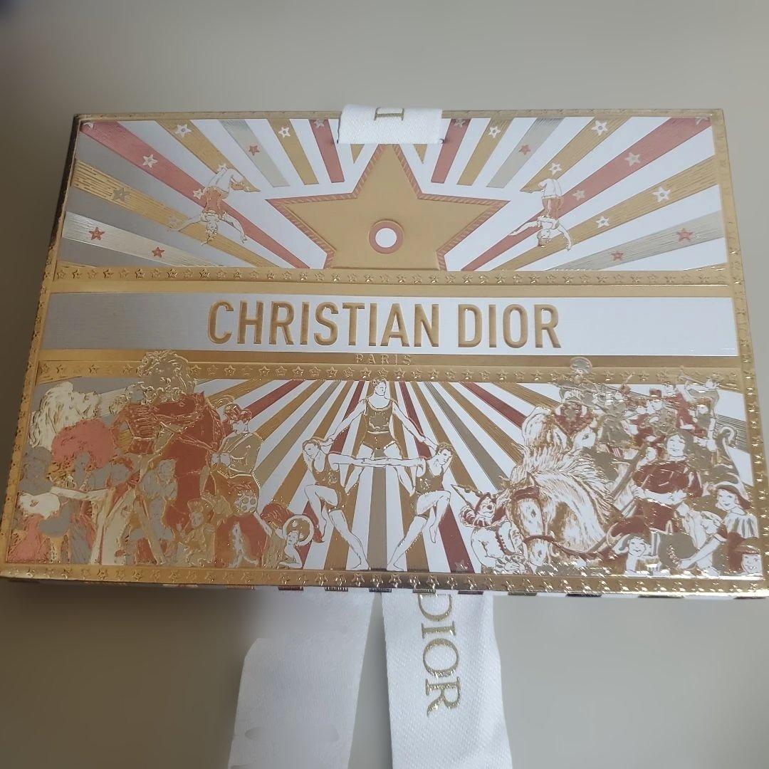 Dior サンク クルール 865 ピンクロリポップ