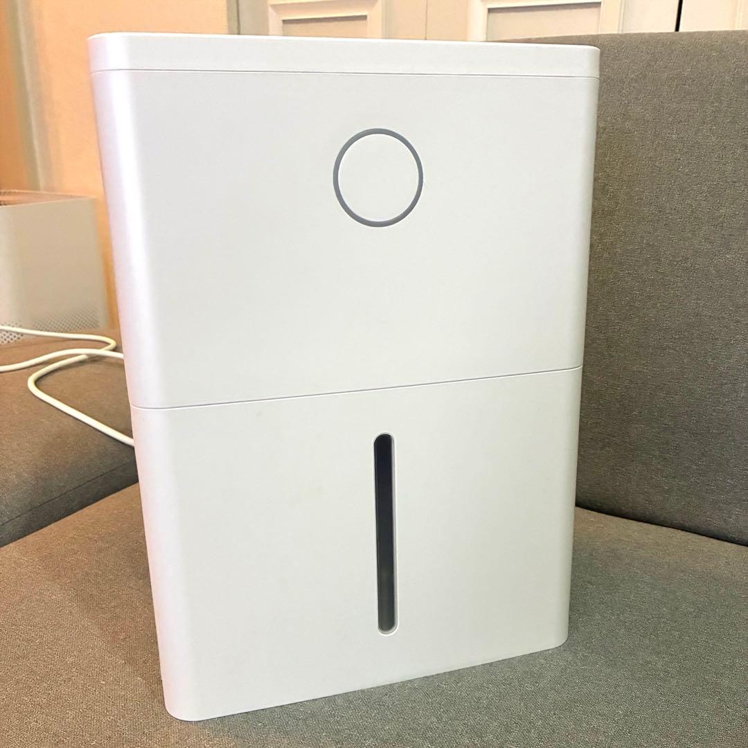 【美品】YAMAZEN 除湿機 ホワイト