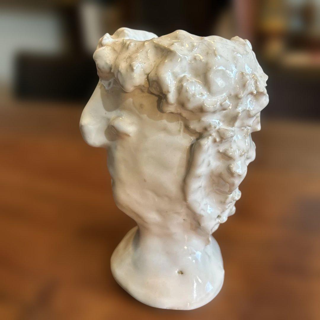 birbira karcoビルビラ2️⃣ 前髪短め、口空洞モデル