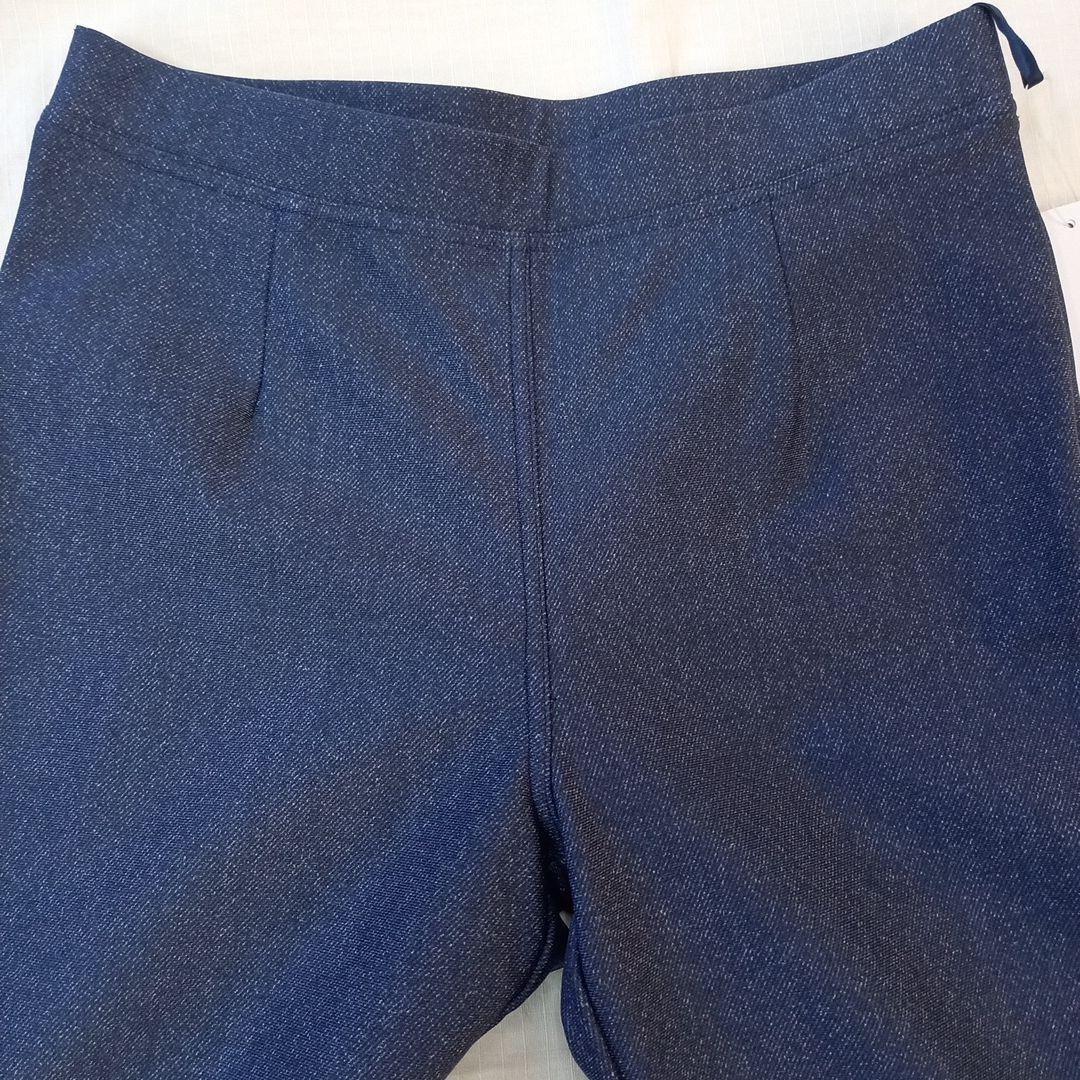 スーパービューティー　デニム風裏起毛パンツ　42サイズ　新品タグ付き