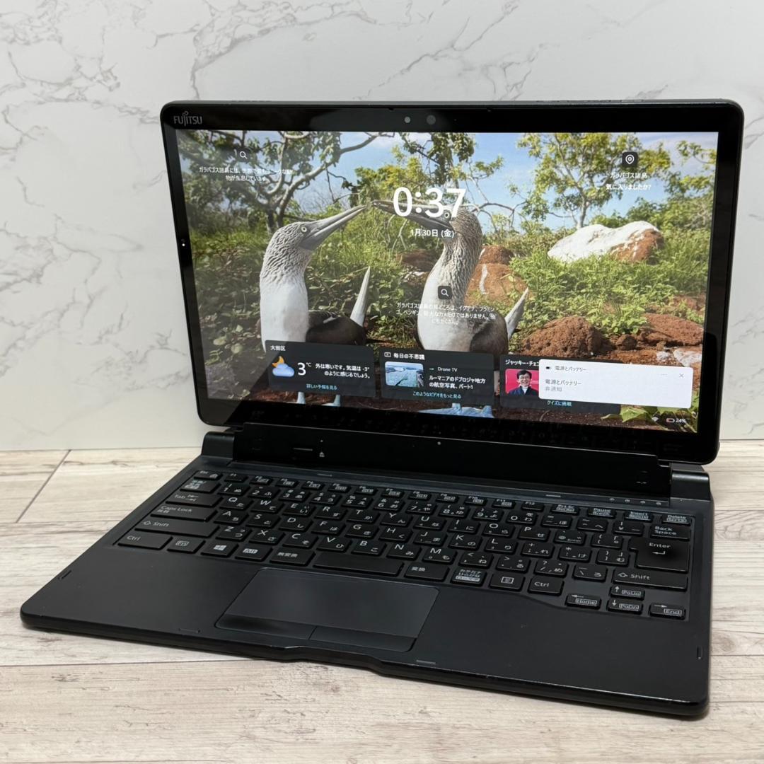 ARROWSTab Q739☆Core i5-8365U/SSD 128G/4G