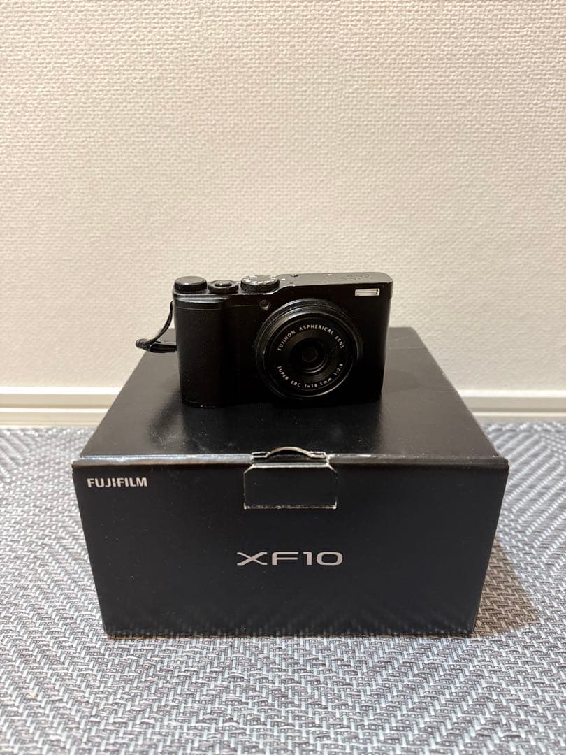 フジフィルム FUJIFILM XF10 ブラック