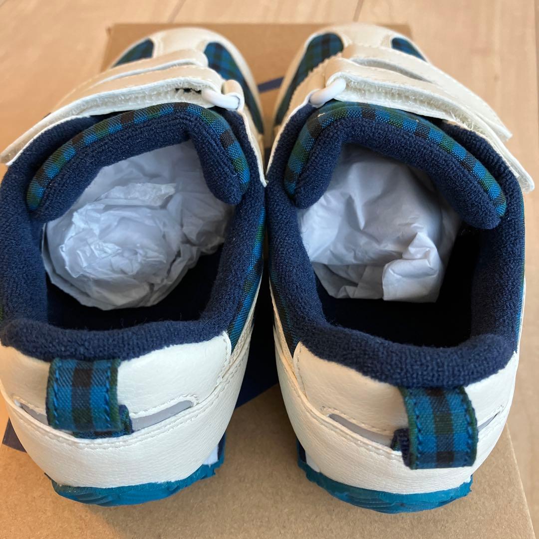 asics×ファミリア　キッズシューズ 18.5cm