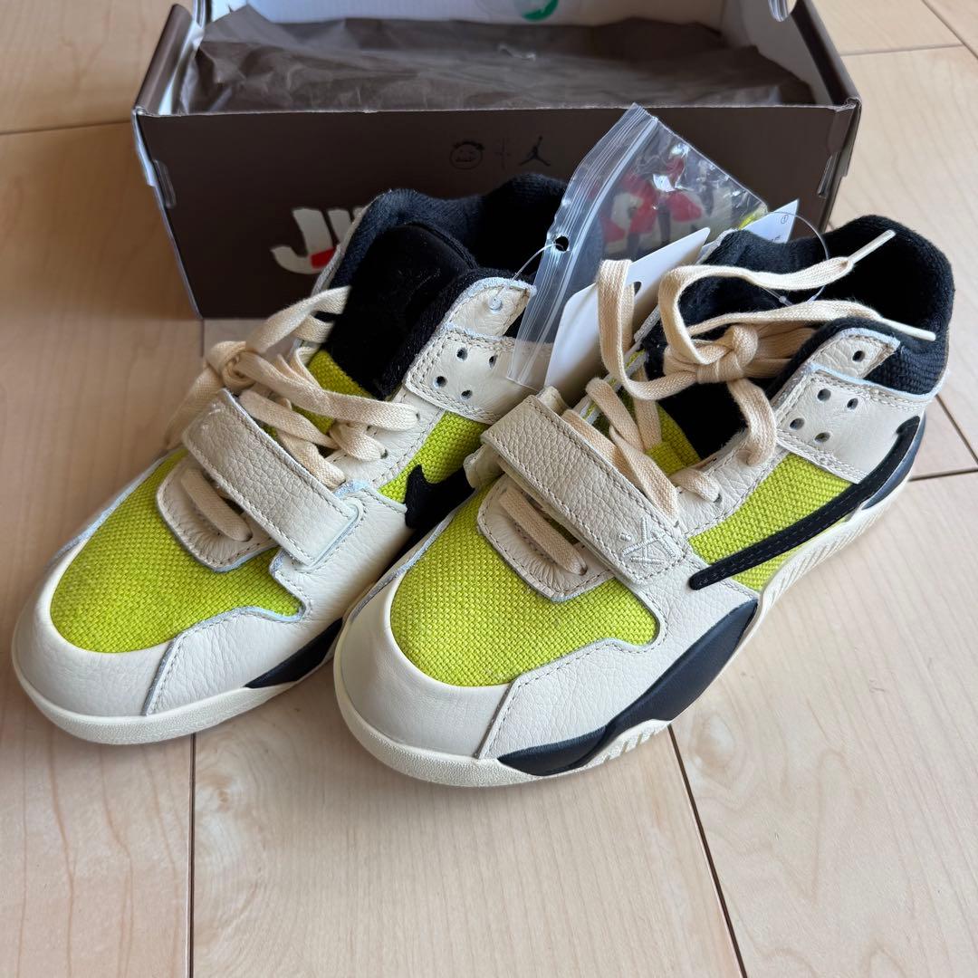 新品未使用☆Nike travisscottブライトカクタス　21cm