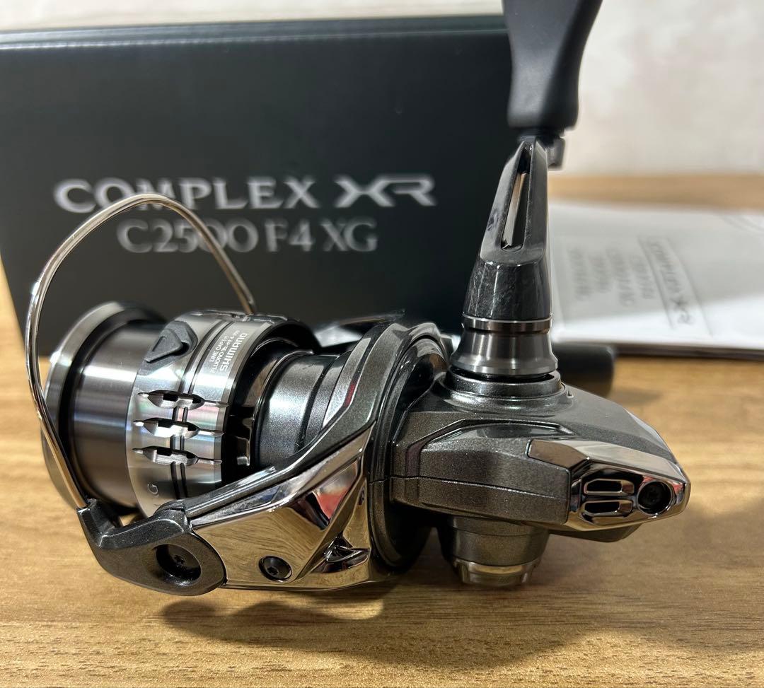 【格安】シマノ25 COMPLEX XR C2500 F4 XG