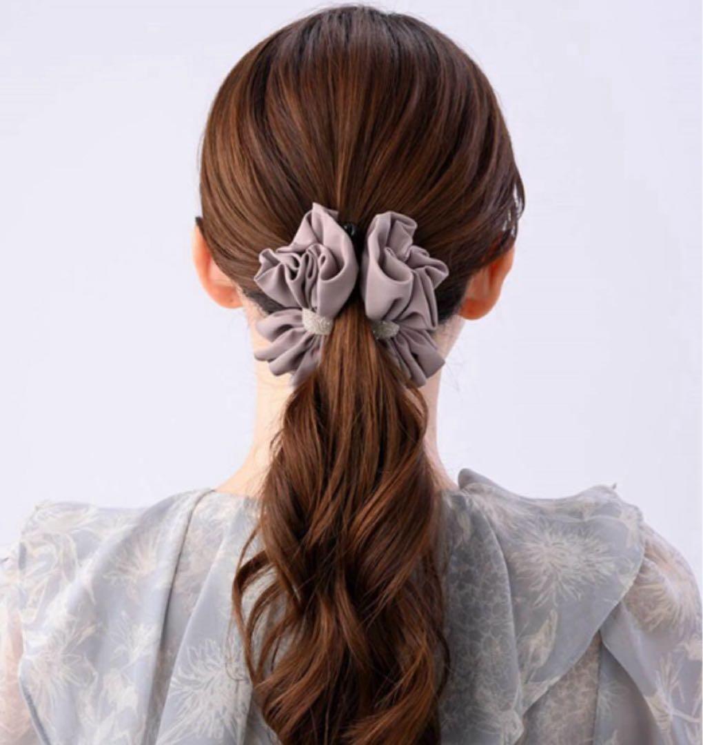 ラフィネリボン バナナクリップ ピンクベージュ