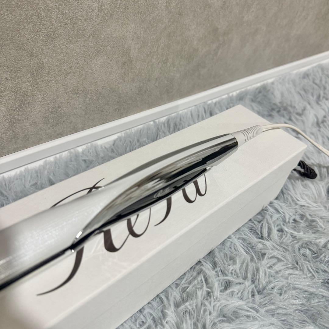 【✨美品✨】リファ　ビューテック ストレートアイロン